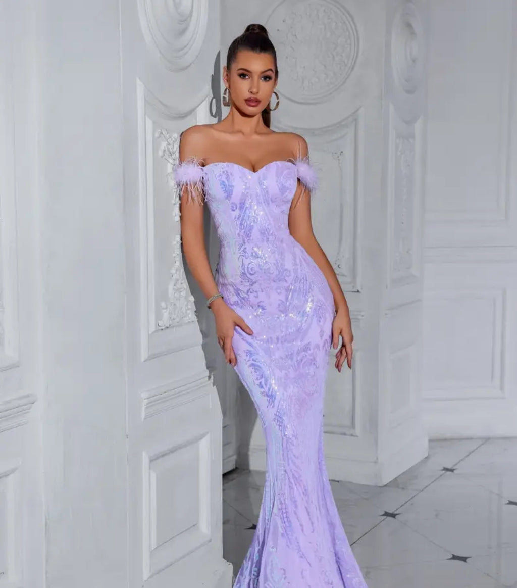 Elegante abito  a spalline